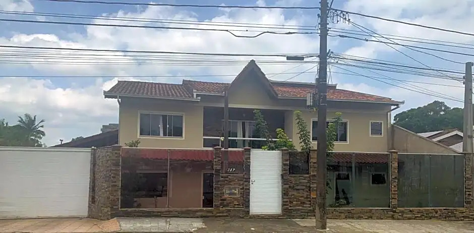 Hostel come home