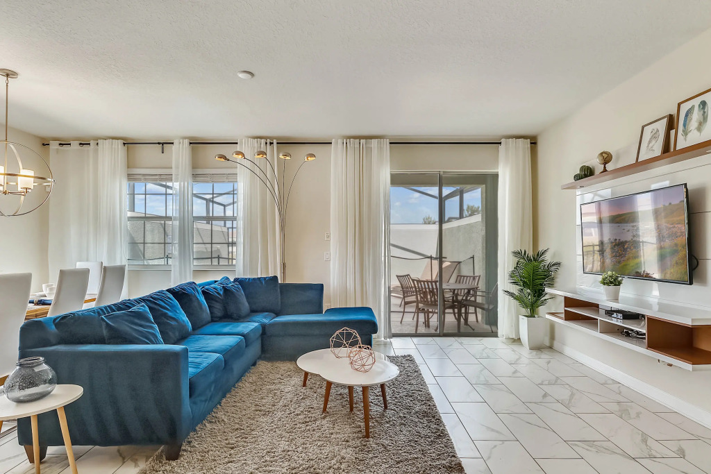 5 Bedrooms 4 Bathrooms Storey Lake 4956 Wa