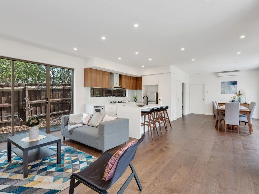 Melbourne 3 Bedrooms Family House by KozyGuru