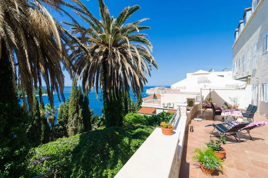 Apartments Davor