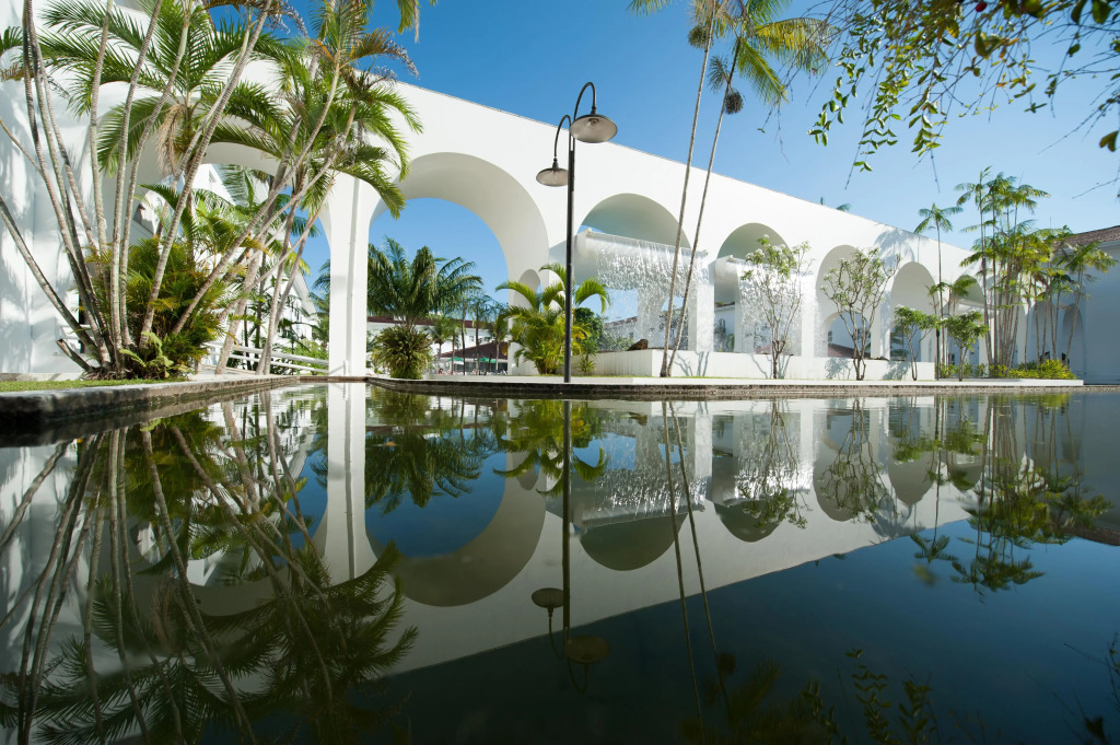Tropical Executive Hotel