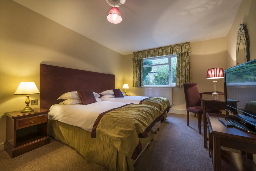 The Talbot Hotel, Oundle , Near Peterborough - The Coaching Inn Group
