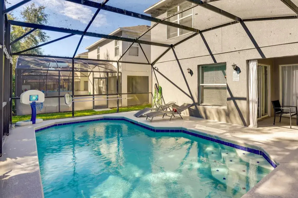 Private Pool: Family Home in Southern Dunes