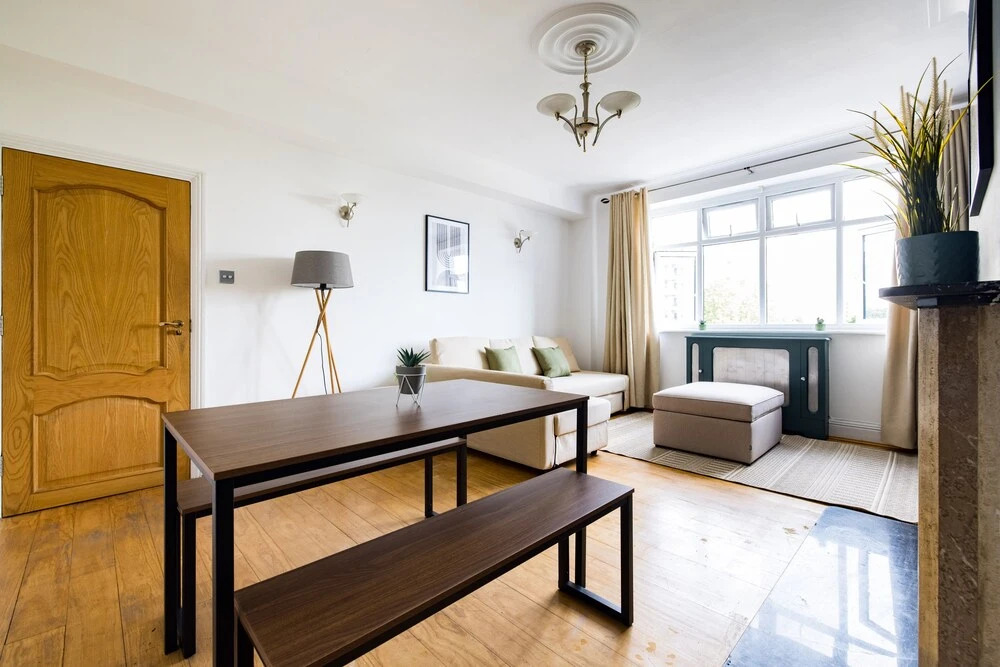 Primrose Hill Apartments