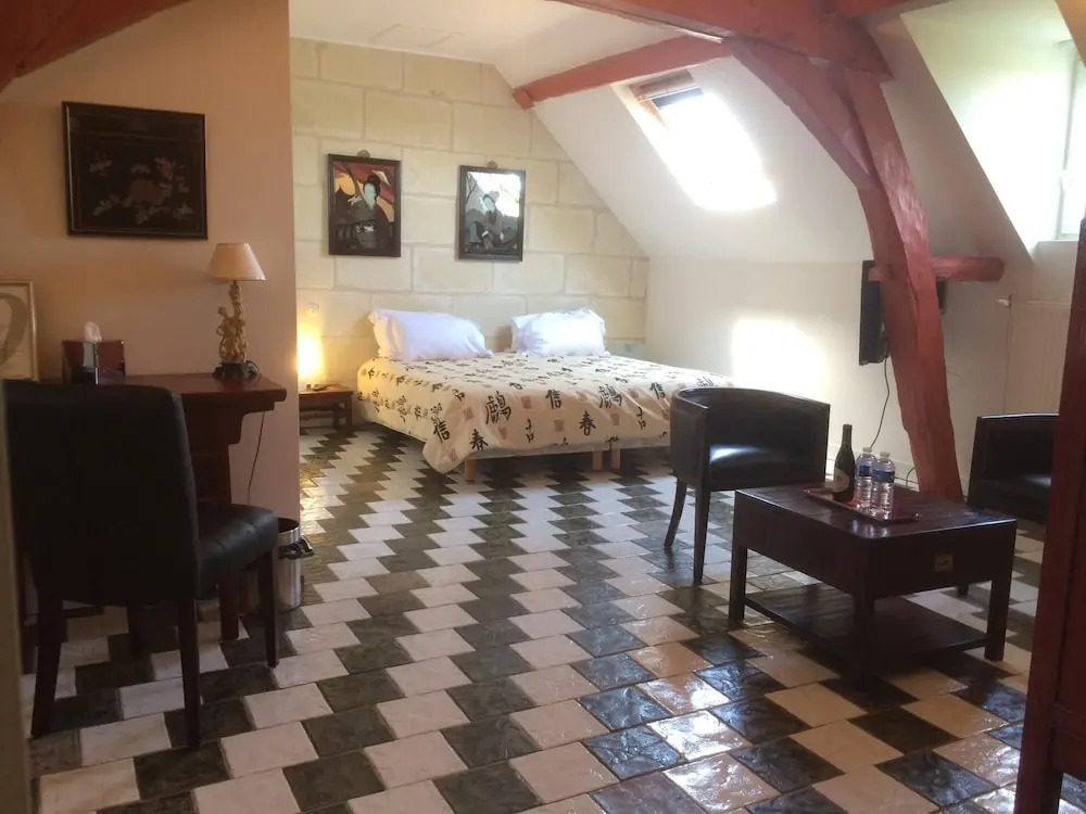 Logis Hotel Demeure de la Vignole