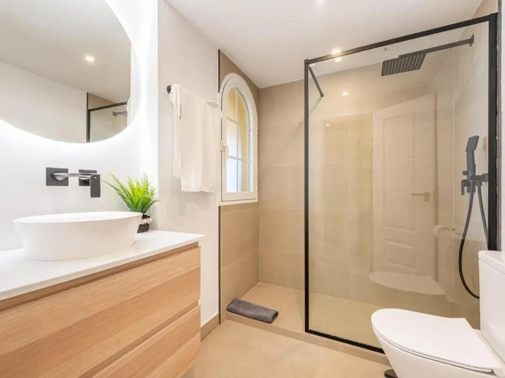 Señorio de aloha 3 bedroom duplex within walking distance to Puerto Banus