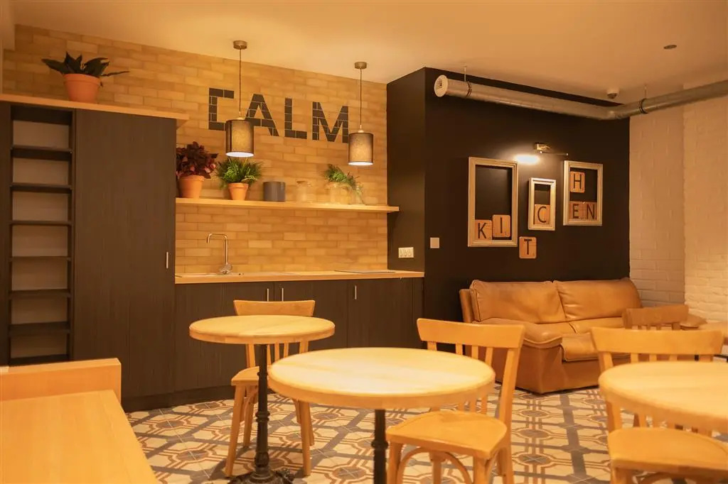 CALM Appart & Hostel