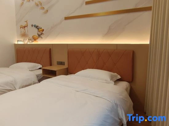 Mingrenju Homestay (Border City Chatong Ancient Town)