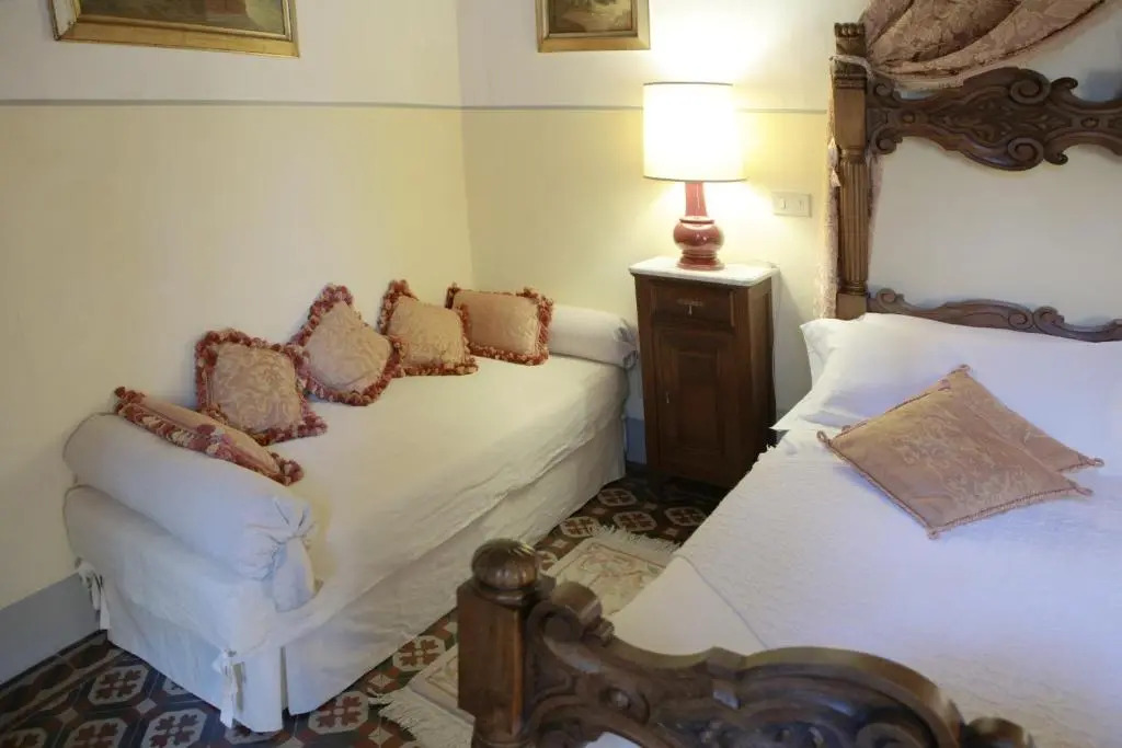 Villa La Dogana - B&B with a lovely garden - Private parking - Slow living in an old-fashioned historical home