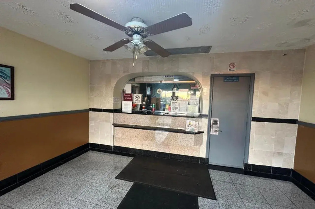 OYO Hotel Jonesboro Near Atlanta Airport