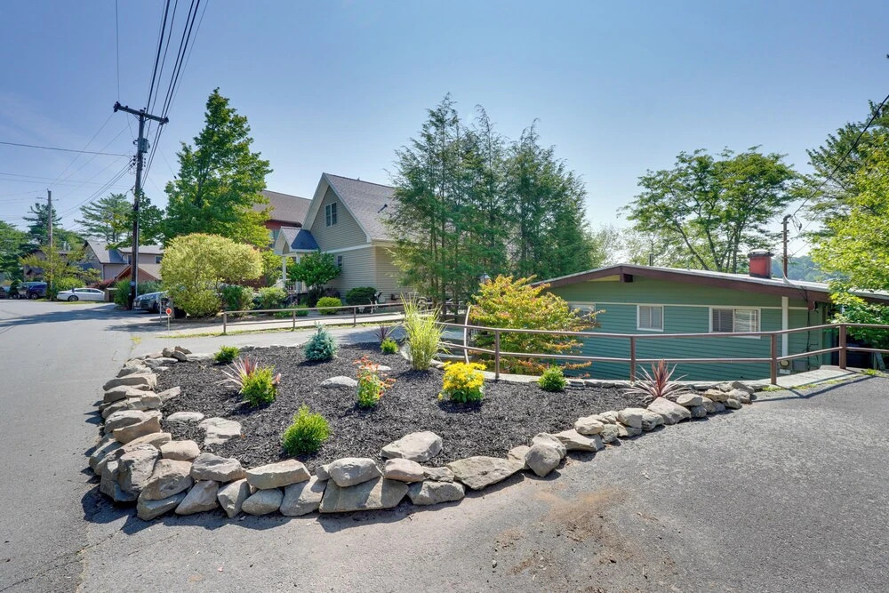 Waterfront White Lake Vacation Rental!