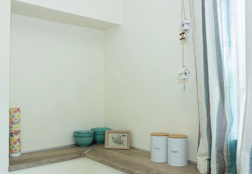 FM Deluxe 1-BDR Apartment - Just Like Home