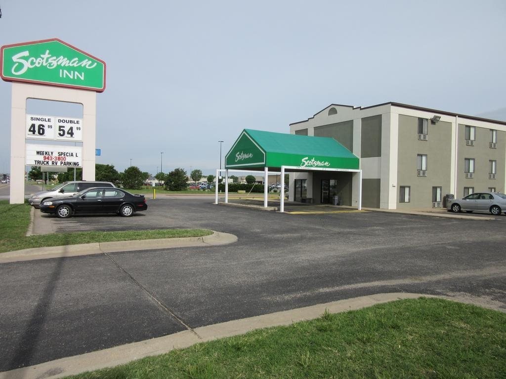 SureStay by Best Western Wichita Airport