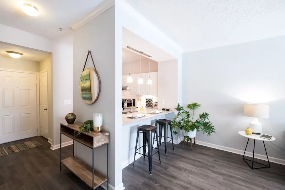 Hope St Downtown Luxury Rentals