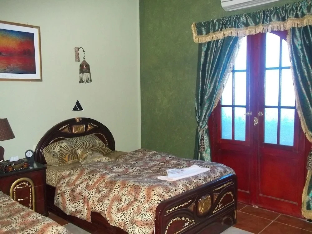 Bedouin Castle Hotel & Safari