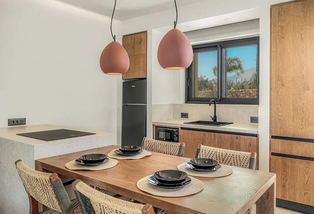 Lakka Suites