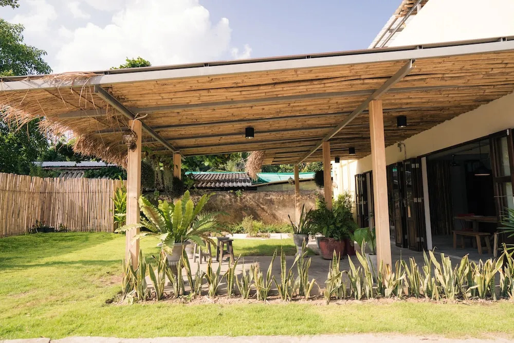 The Oldtale - Hostel