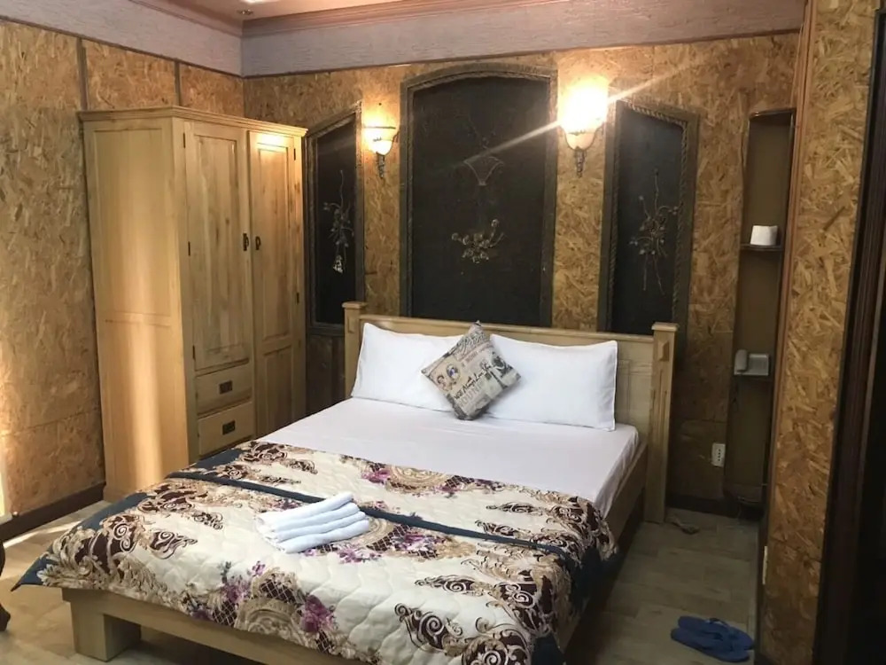 Nhật Vân 1