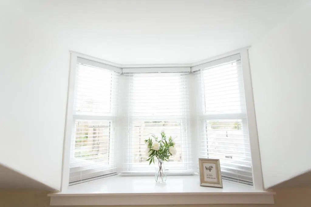 3 Private bedrooms attached to hosts home Free parking
