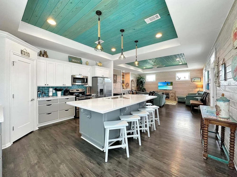 Lifes A Beach 3 Bedroom Home