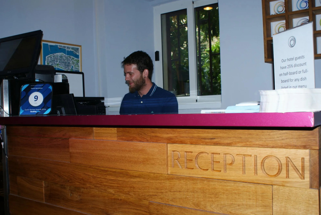 Central Apartments Integrated Hotel