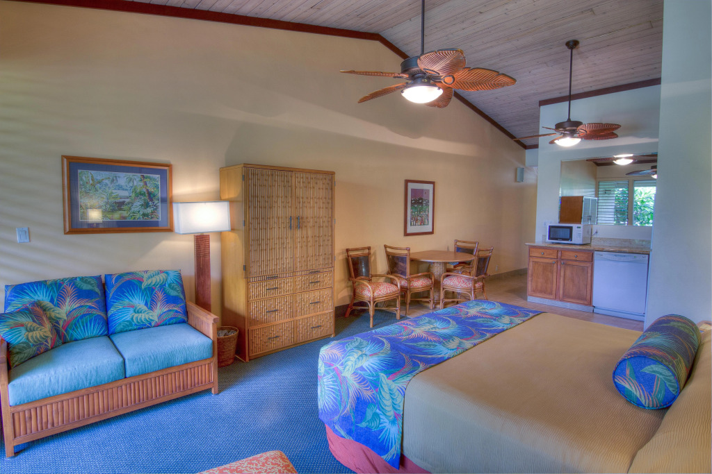 Napili Shores Maui by OUTRIGGER - No Resort & Housekeeping Fees
