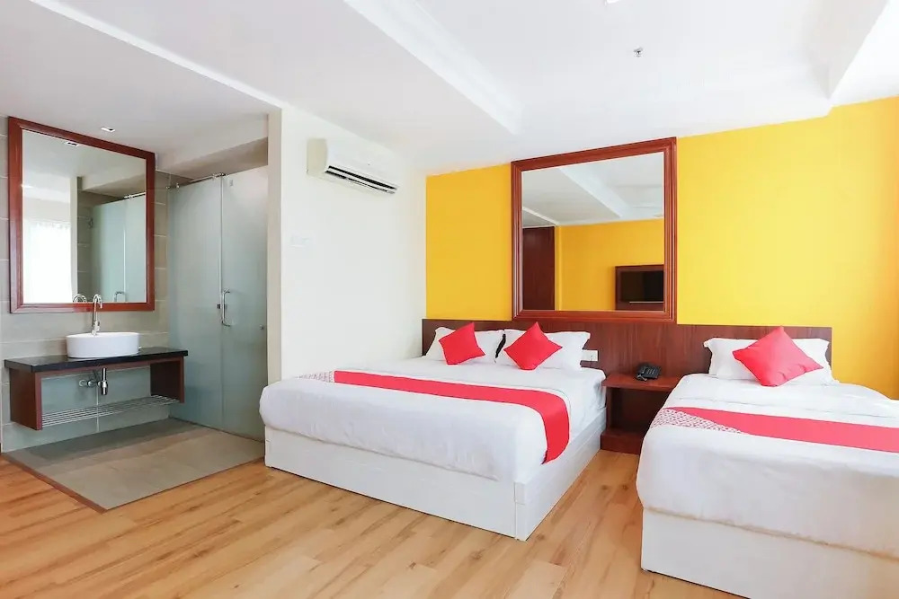 Capital O 91154 Oyo Super Cowboy Hotel Melaka