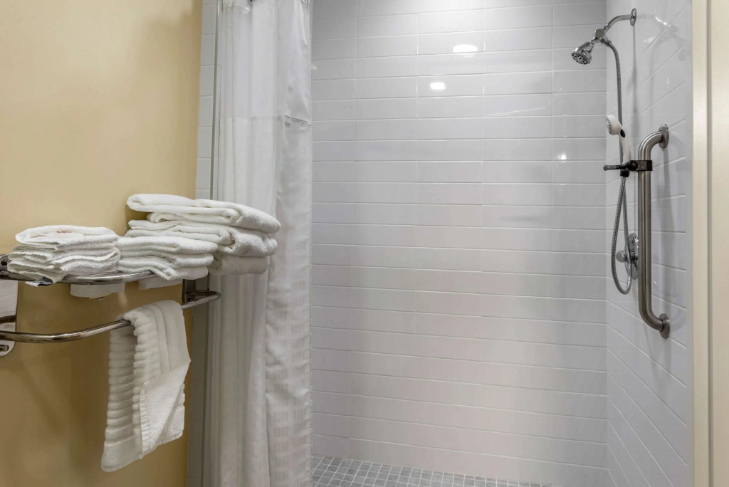 Comfort Inn Brewster
