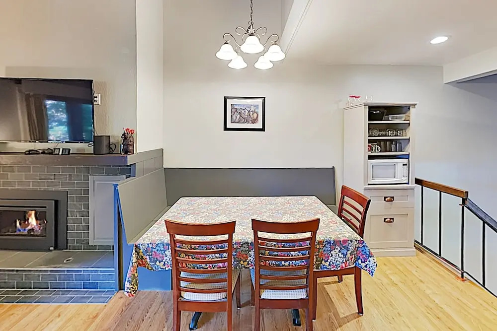 New Listing! Upscale Condo w/ Pool - Walk to Beach condo