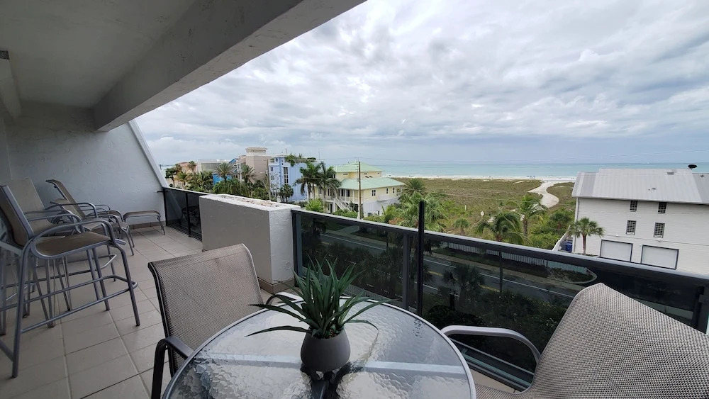 Tivoli by the Sea Unit 504 2 Bedrooms 2 Bathrooms Apts