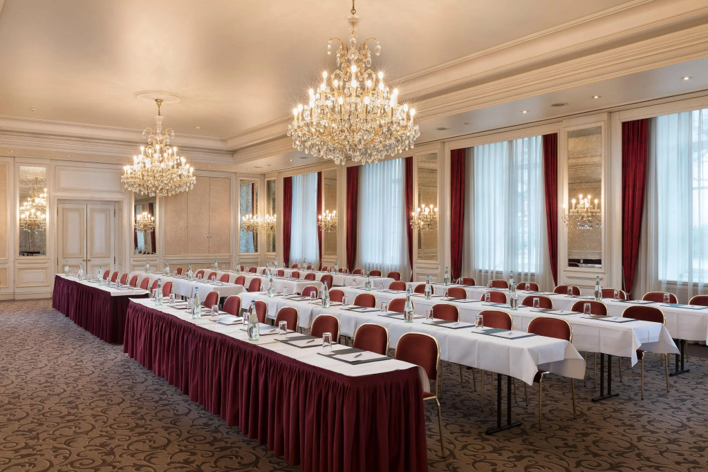 Badischer Hof Baden-Baden - Leonardo Limited Edition