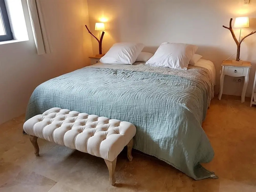 Le Petit Paradis 24