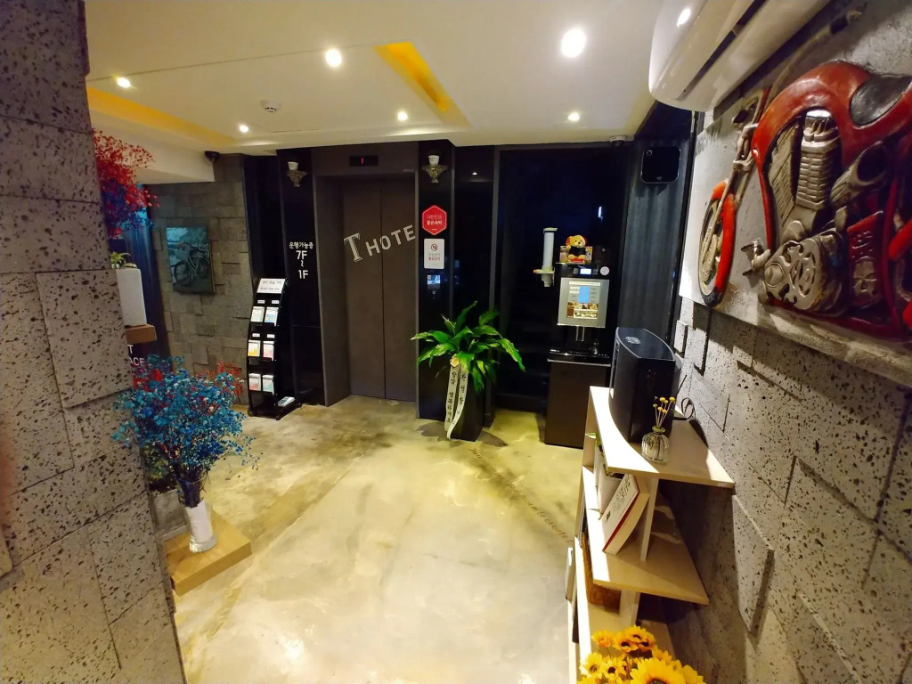 Grandis Hotel Munhyeon
