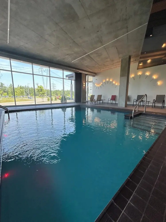 Grand Hotel TiMES Blainville-Mirabel