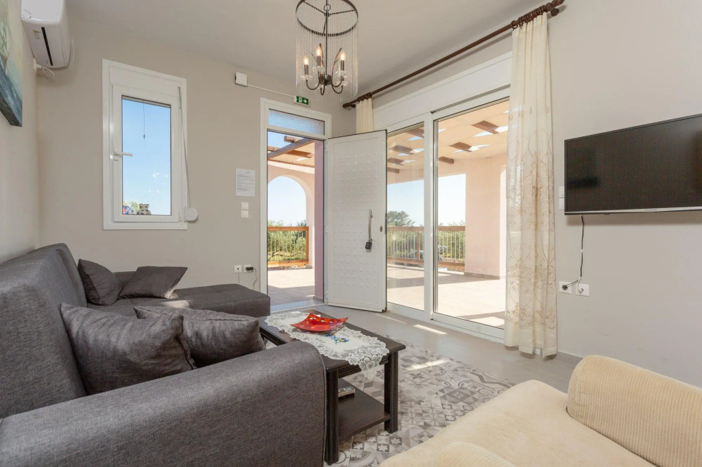 Vatsa Beach Villa Large Private Pool Walk to Beach Sea Views A C Wifi - 3021
