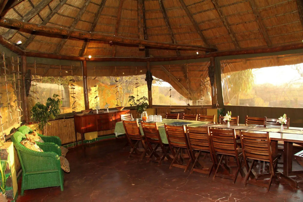 Lesoma Valley Lodge
