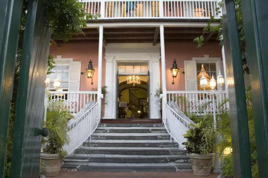 Graycliff Hotel