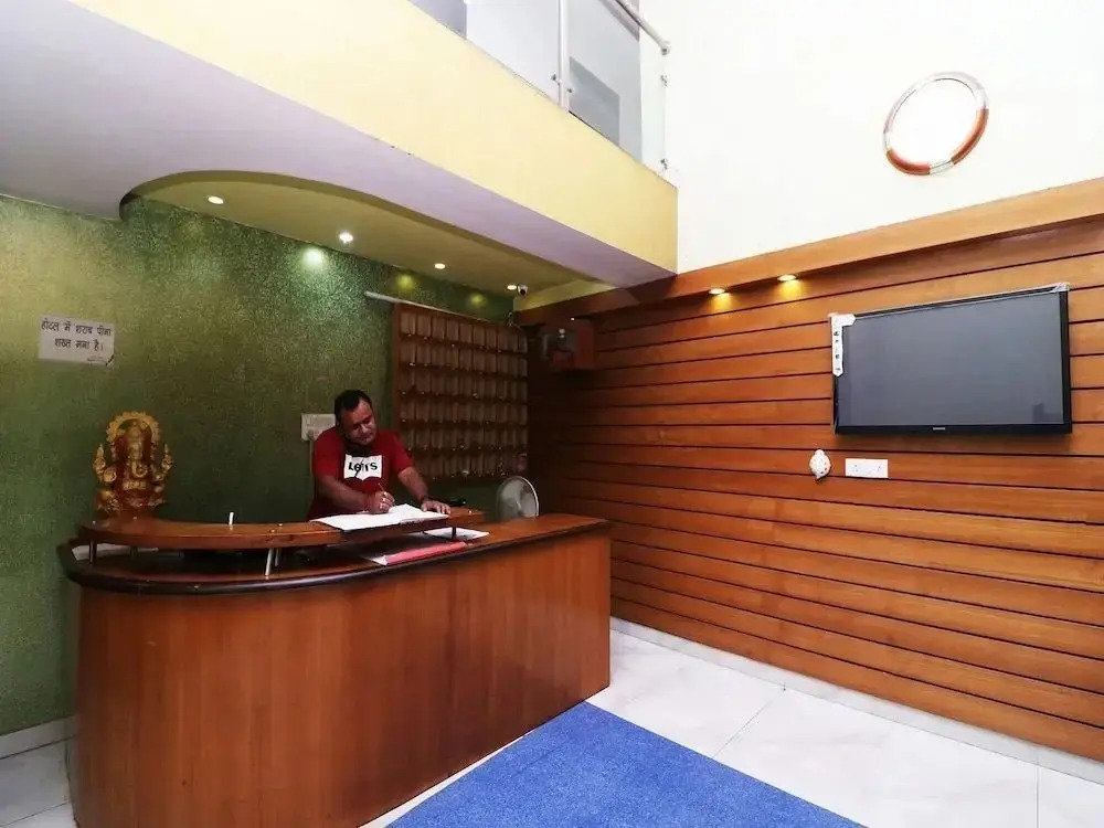 Hotel Shubh Sarthak by OYO Rooms