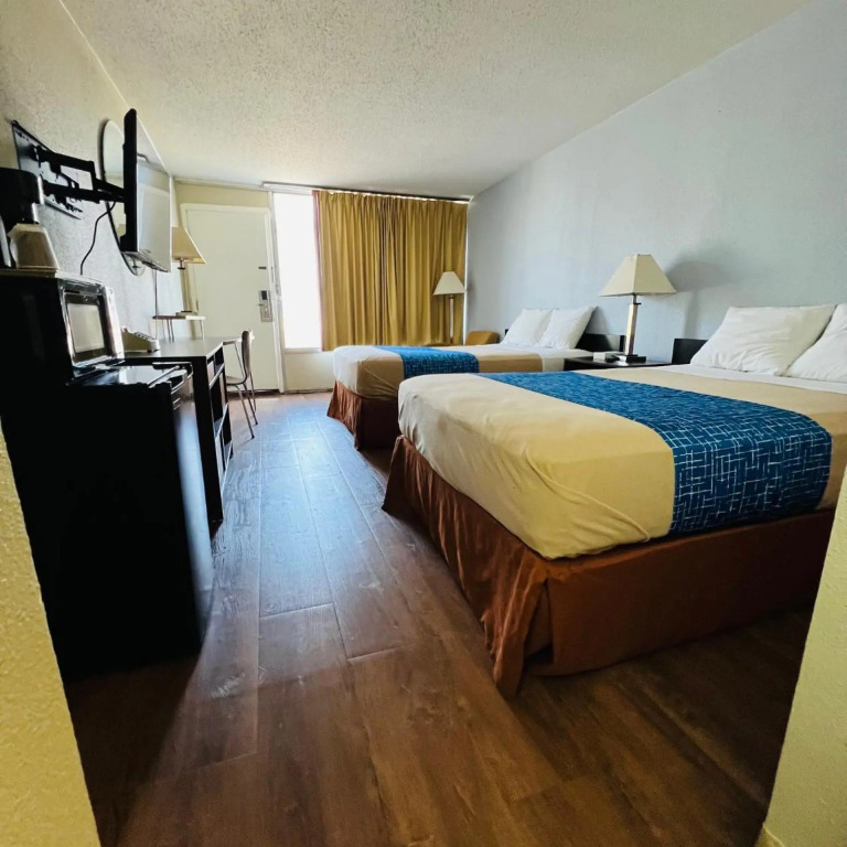 Travelodge by Wyndham Carlisle North