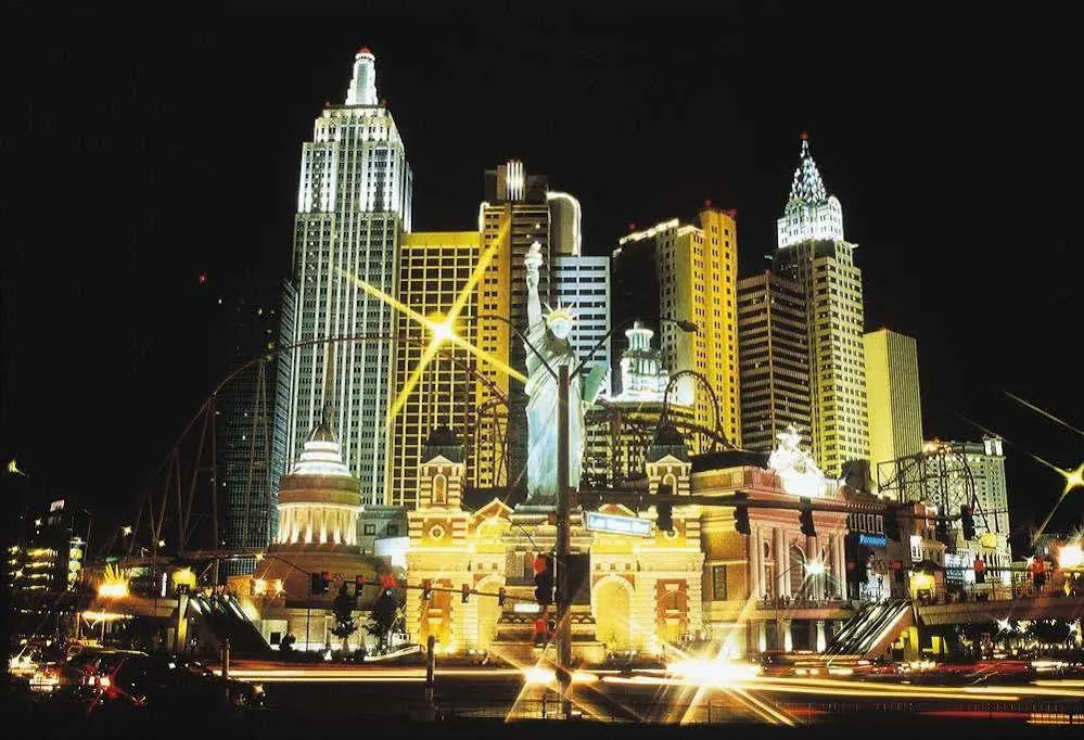 Royal Resort