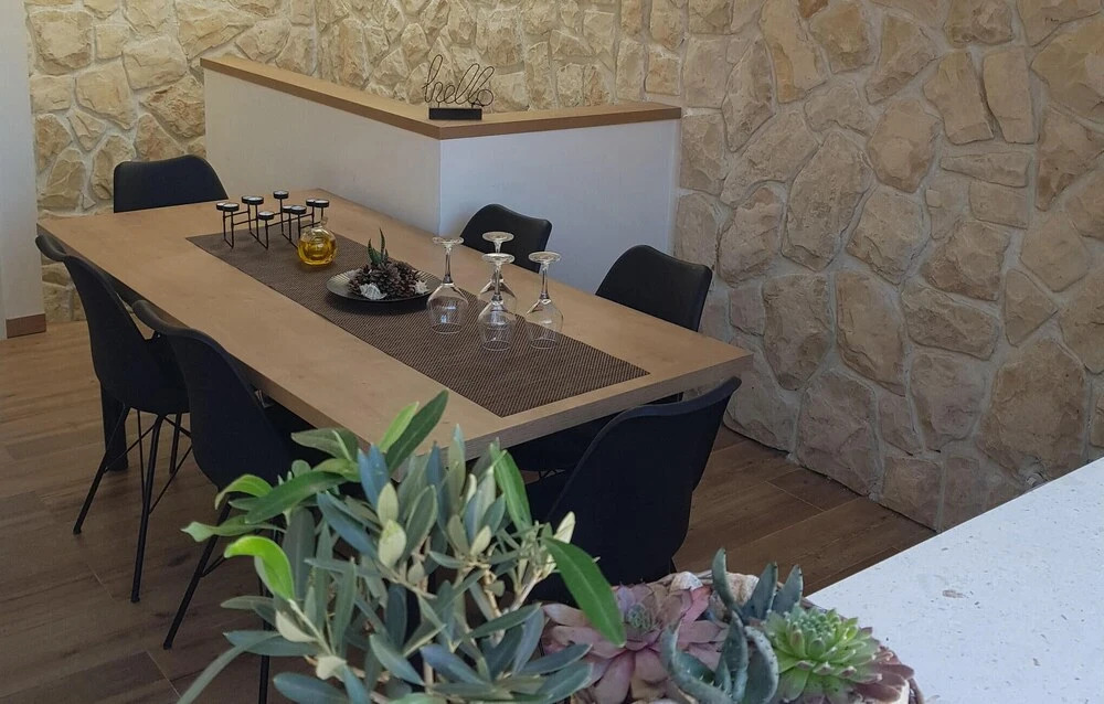 Nice Home in Pag With 2 Bedrooms, Wifi and Private Swimming Pool