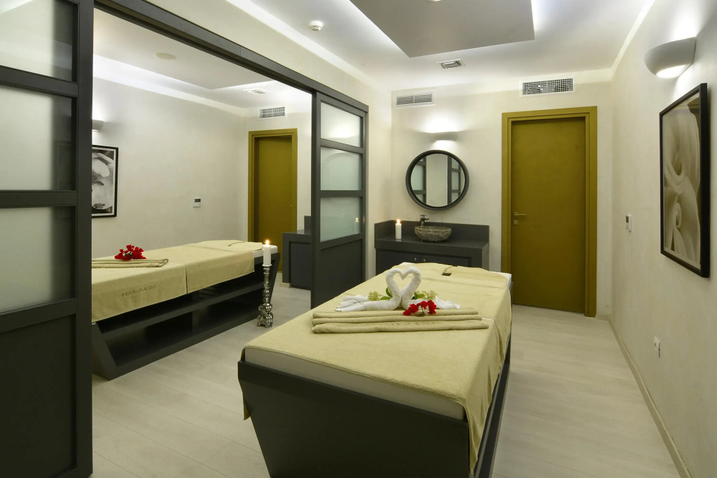 Insula Alba Resort & Spa