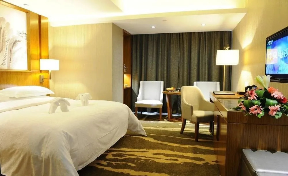 Yannian Huijing Hotel