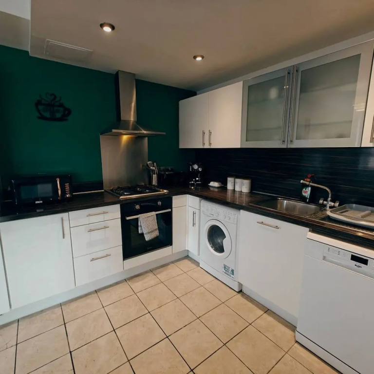 2BR Mountain View City Centre