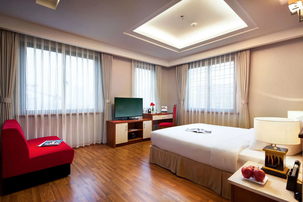 Luxeden Signature Hotel