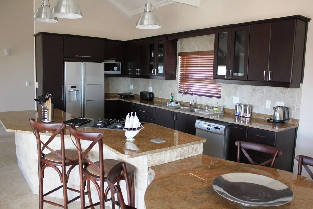 8 Santorini Self catering