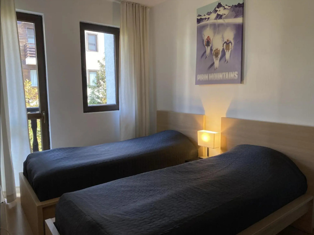 2 BR apartment next to Gondola Ski Lift