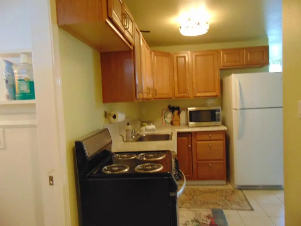 Pauhana Apartment