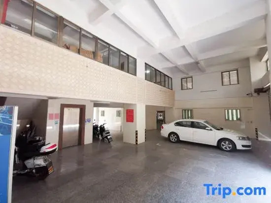 Haoyuan Apartment
