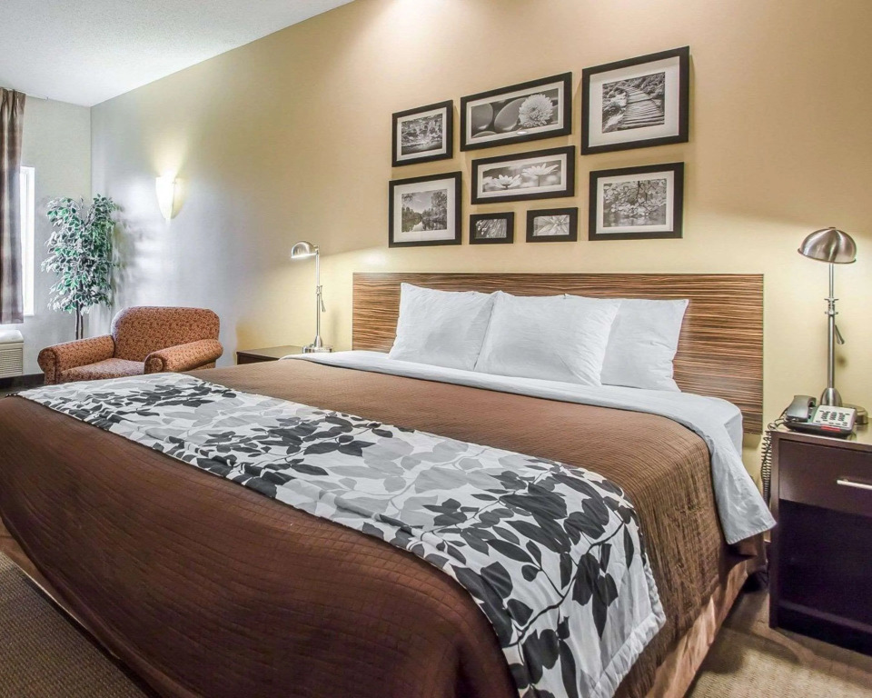 Sleep Inn & Suites Green Bay South